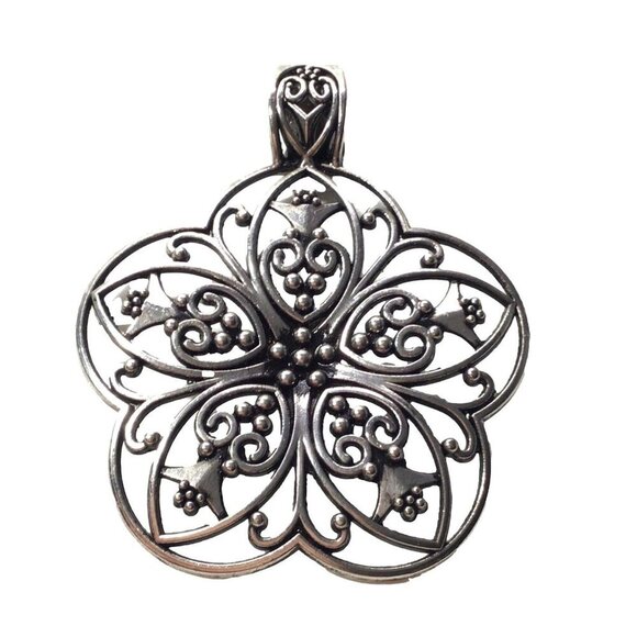 Ornate Floral Pendant For Necklace Silver Tone - Picture 1 of 2